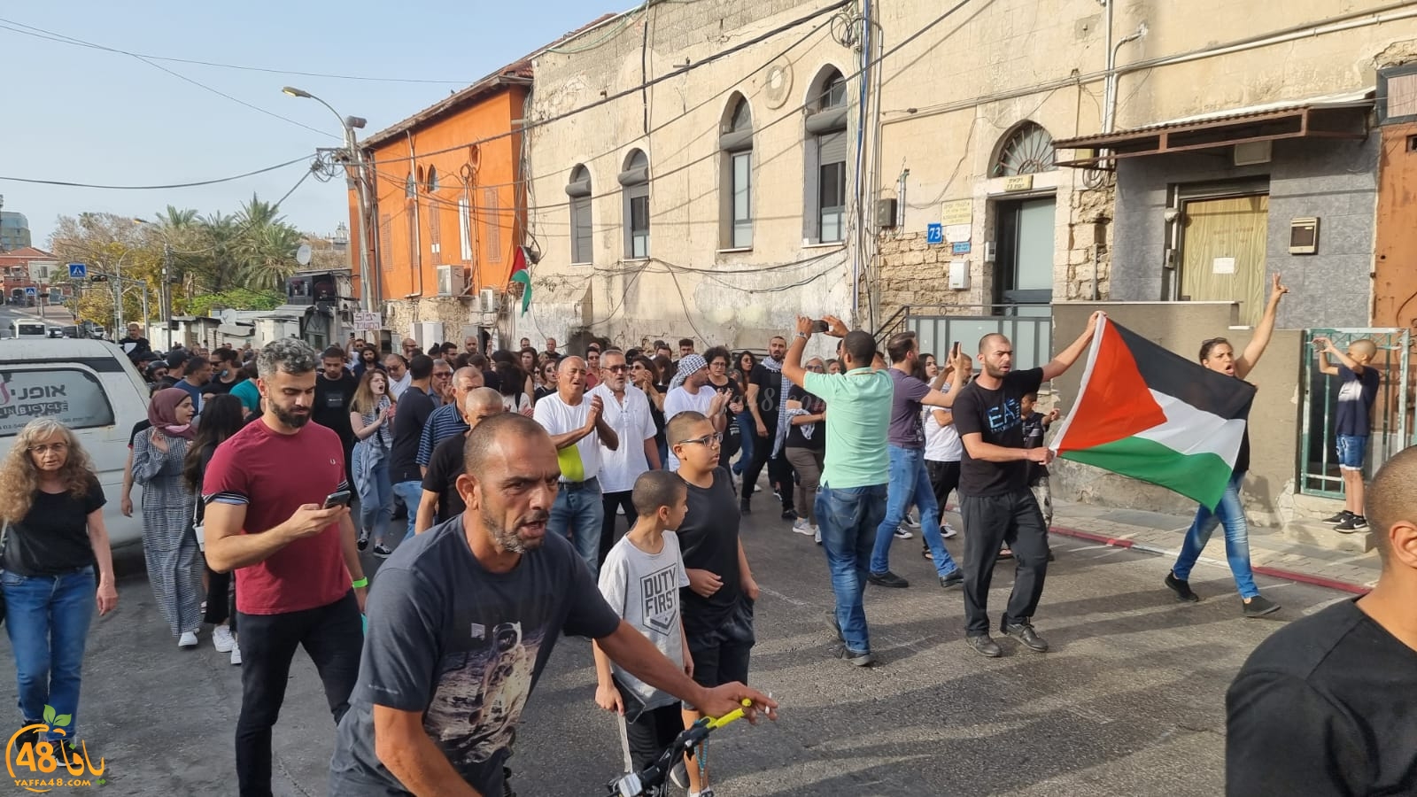 فيديو: تظاهرة في مدينة يافا نُصرةً للمسجد الأقصى المبارك 